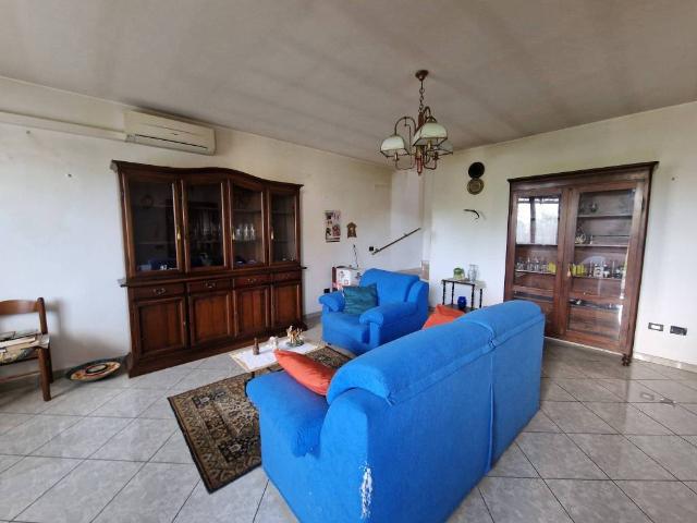 Villa Schiera in vendita a Dosolo, Lombardia