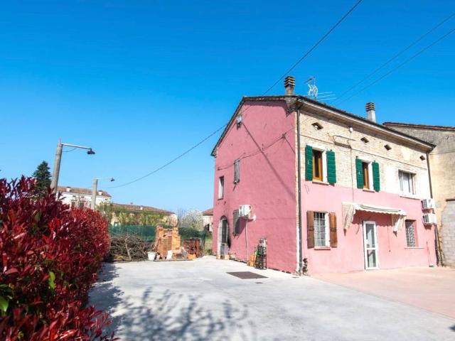 Villa Schiera in vendita a Dosolo, Lombardia