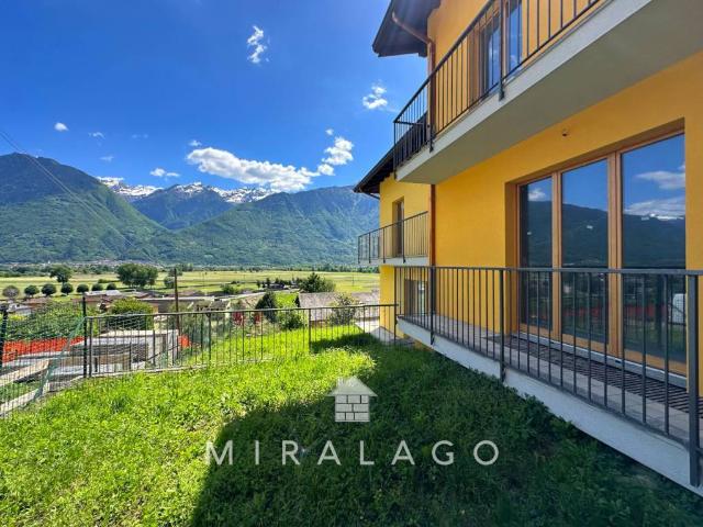 Villa Schiera in vendita a Dubino, Lombardia