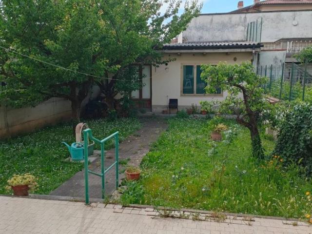 Villa Schiera in vendita a Unione dei Comuni Circondario dell'Empolese Valdelsa, Empoli
