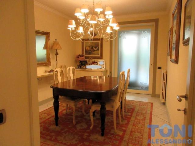 Villa Schiera in vendita a Unione dei Comuni Circondario dell'Empolese Valdelsa, Empoli