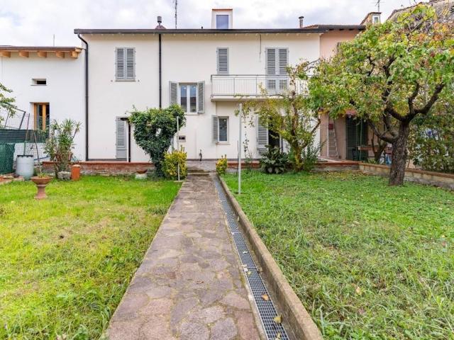 Villa Schiera in vendita a Unione dei Comuni Circondario dell'Empolese Valdelsa, Empoli