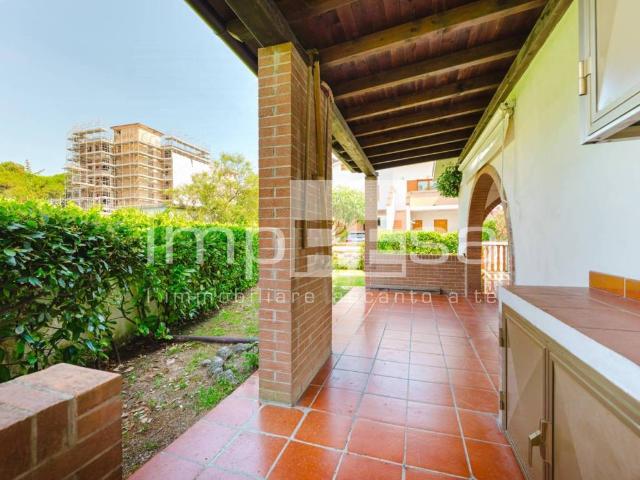 Villa Schiera in vendita a Eraclea, Veneto