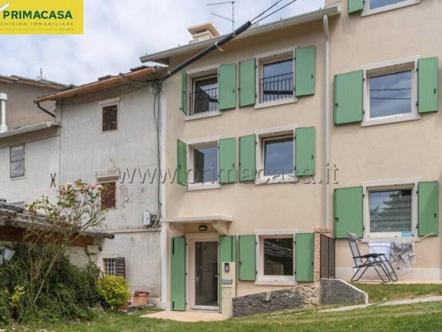 Villa Schiera in vendita a Erbezzo, Veneto