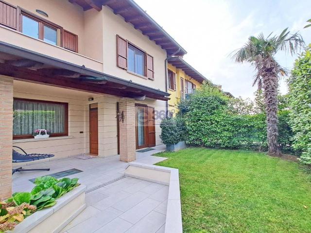 Villa Schiera in vendita a Erbusco, Lombardia