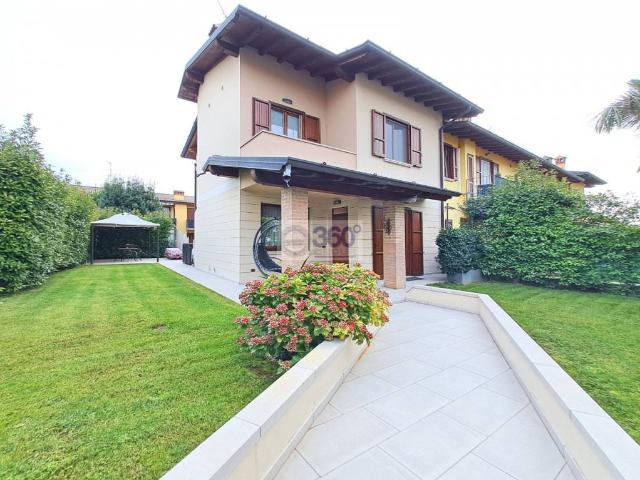 Villa Schiera in vendita a Erbusco, Lombardia
