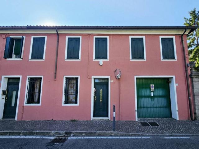 Villa Schiera in vendita a Este, Veneto