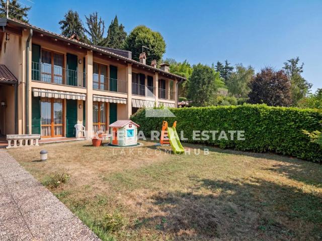 Villa Schiera in vendita a Corneno, Eupilio