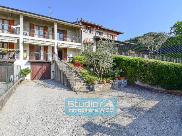 Villa Schiera in vendita a Eupilio, Lombardia