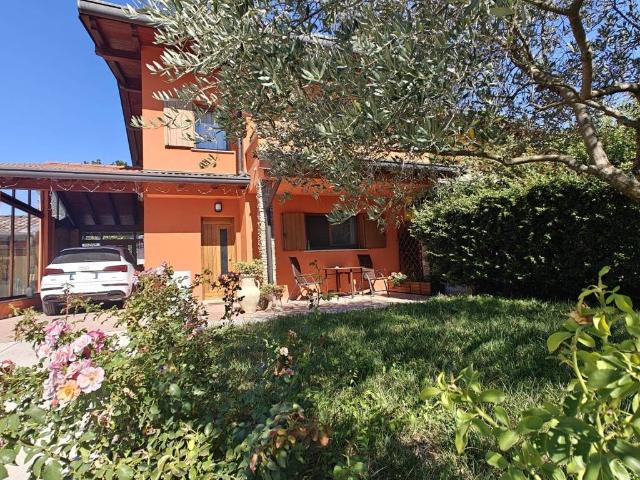 Villa Schiera in vendita a Case Cos, Faedis / Fojda