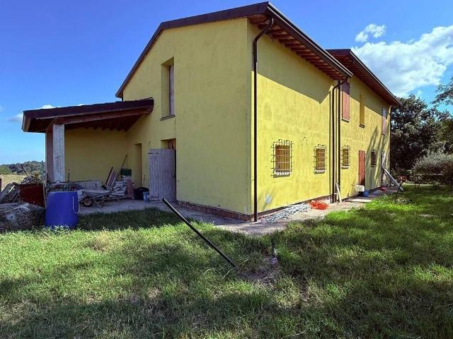 Villa Schiera in vendita a Pergola, Faenza