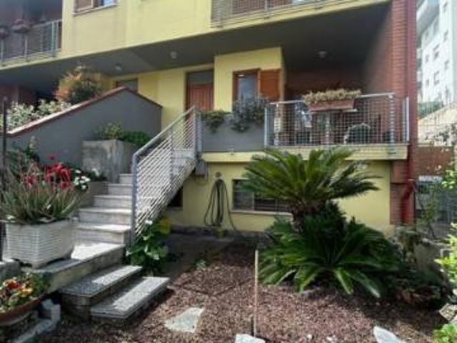 Villa Schiera in vendita a Palombina Vecchia, Marche