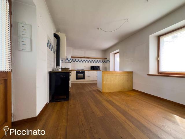 Villa Schiera in vendita a Visinale / Visinâl, Fanna / Fana