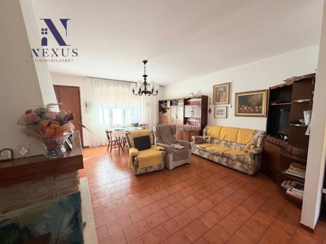 Villa Schiera in vendita a Marche, Pesaro E Urbino