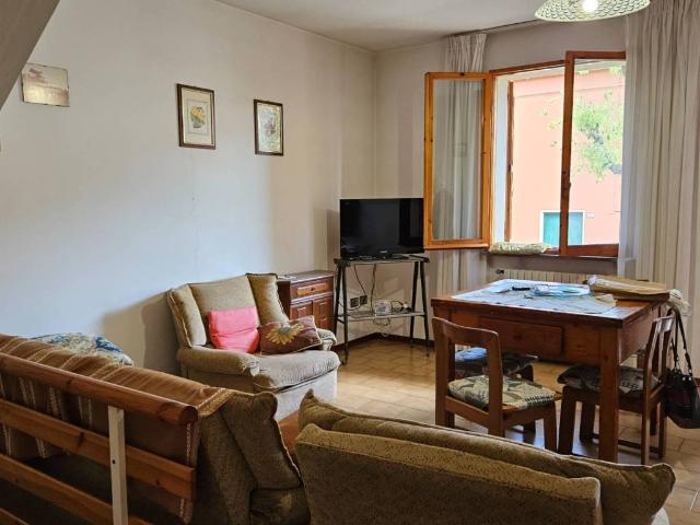 Villa Schiera in vendita a Marche, Pesaro E Urbino