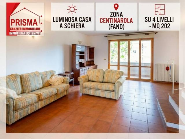 Villa Schiera in vendita a Marche, Pesaro E Urbino