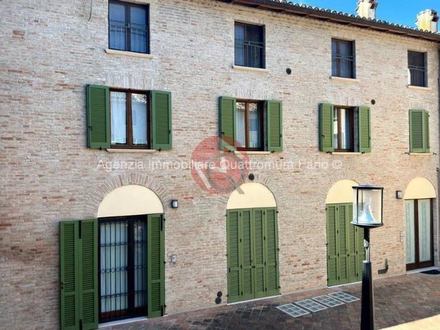 Villa Schiera in vendita a Don Gentili, Marche