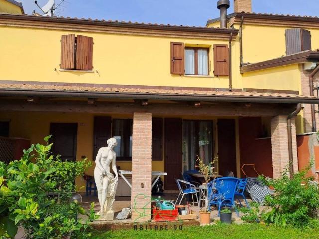 Villa Schiera in vendita a Marche, Pesaro E Urbino