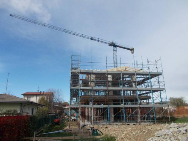 Villa Indipendente in vendita a Fara Gera D'adda, Lombardia
