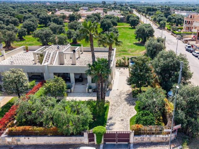 Villa Schiera in vendita a Puglia, Brindisi