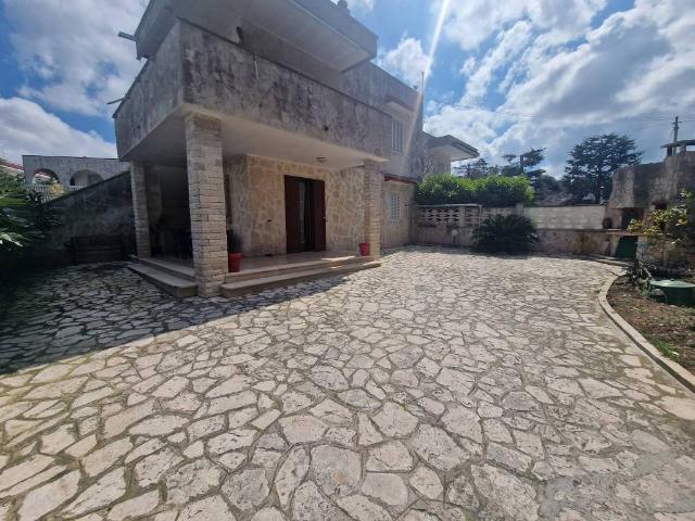 Villa Schiera in vendita a Canale di Pirro, Puglia