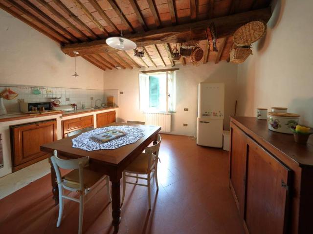 Villa Schiera in vendita a Fauglia, Toscana