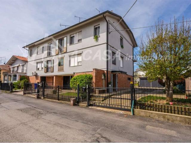 Villa Schiera in vendita a Felino, Reggio Emilia