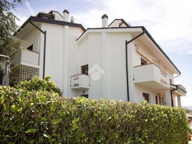 Villa Schiera in vendita a Marche, Fermo