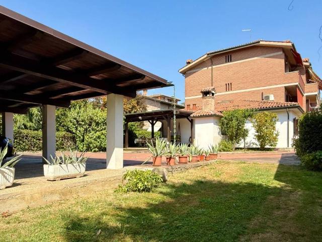 Villa Schiera in vendita a Aguscello, Ferrara