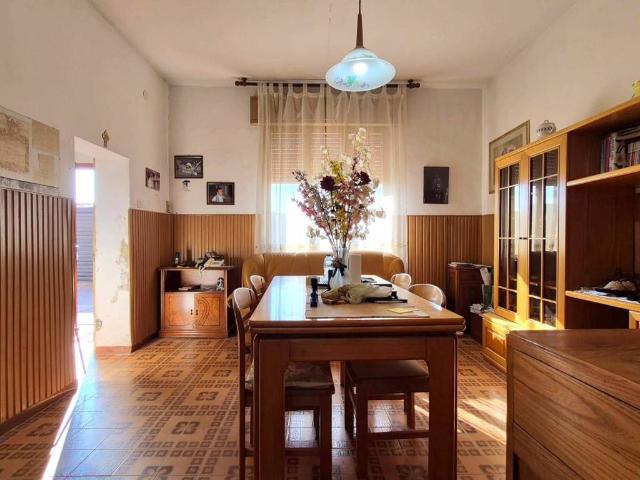 Villa Schiera in vendita a Ferrara, Reggio Emilia