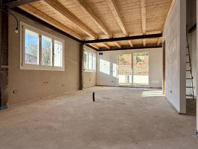 Villa Indipendente in vendita a Quacchio, Ferrara