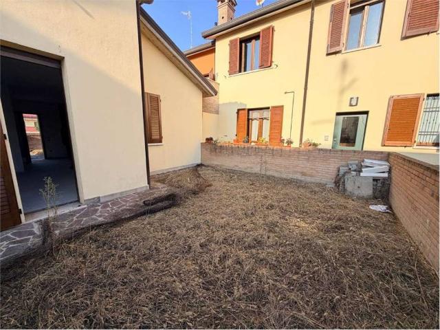 Villa Schiera in vendita a Ferrara, Reggio Emilia