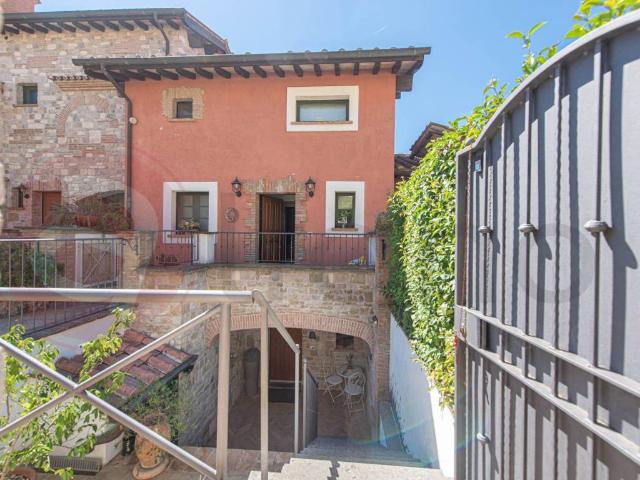 Villa Schiera in vendita a Conventaccio, Ficulle