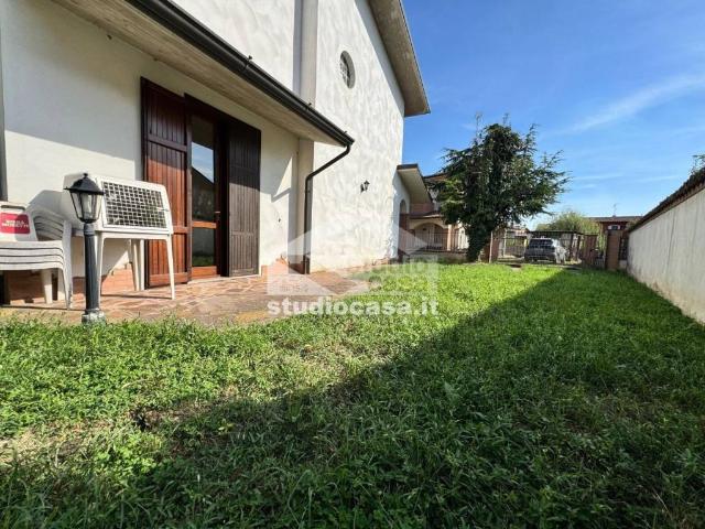 Villa Schiera in vendita a Fiesco, Cremona