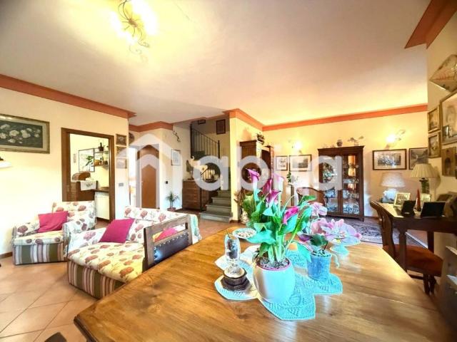 Villa Schiera in vendita a Figline e Incisa Valdarno, Palazzolo