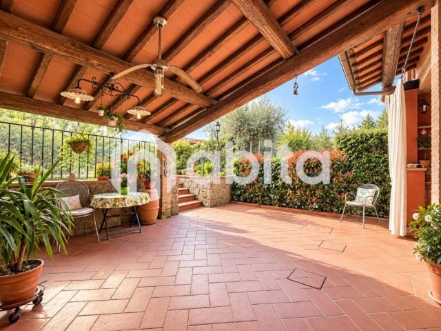 Villa Schiera in vendita a Palazzolo, Figline e Incisa Valdarno