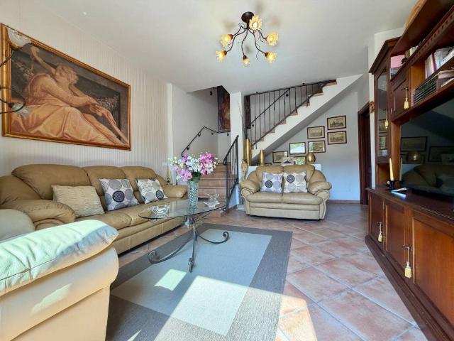 Villa Schiera in vendita a Burchio, Figline e Incisa Valdarno