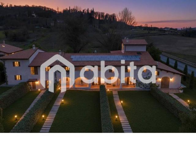 Villa Schiera in vendita a Figline e Incisa Valdarno, Figline Valdarno