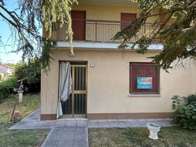 Villa Schiera in vendita a Unione Comuni Modenesi Area Nord, Finale Emilia