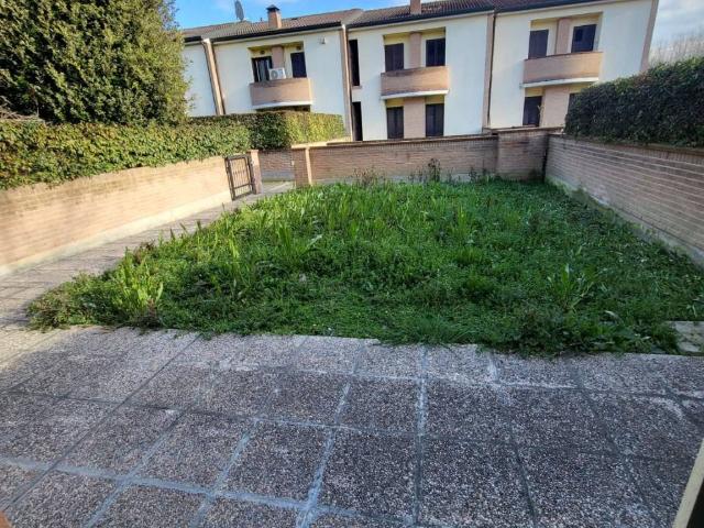 Villa Schiera in vendita a Unione Comuni Modenesi Area Nord, Finale Emilia