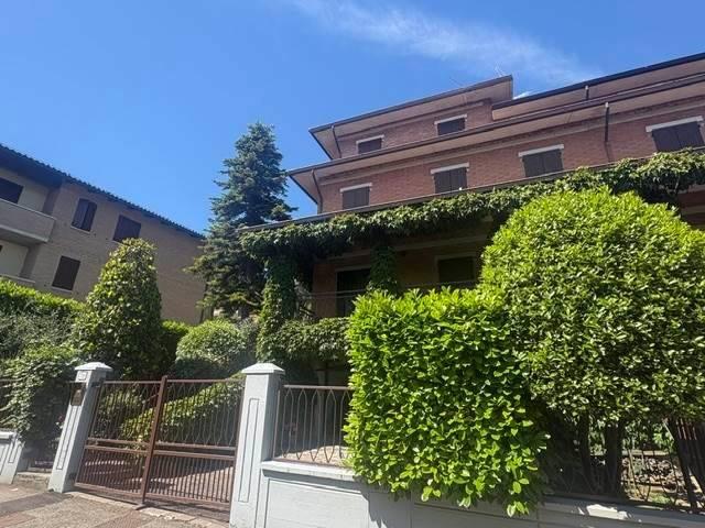Villa Schiera in vendita a Unione dei comuni del Distretto Ceramico, Fiorano Modenese