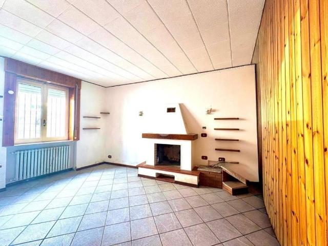 Villa Schiera in vendita a Fiorenzuola D'arda, Reggio Emilia