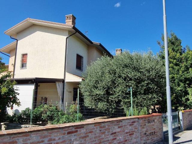 Villa Schiera in vendita a Migliarino, Fiscaglia