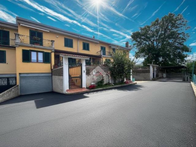 Villa Schiera in vendita a Villa, Fisciano