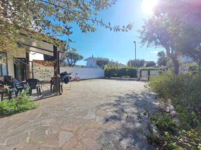 Villa Schiera in vendita a Fregene, Roma Capitale