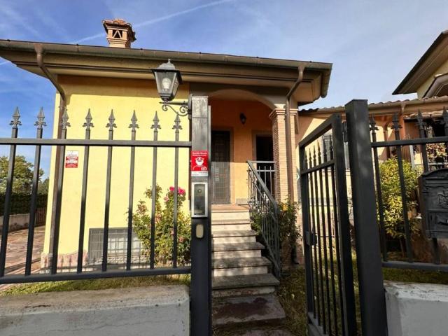 Villa Schiera in vendita a Roma Capitale, Lazio