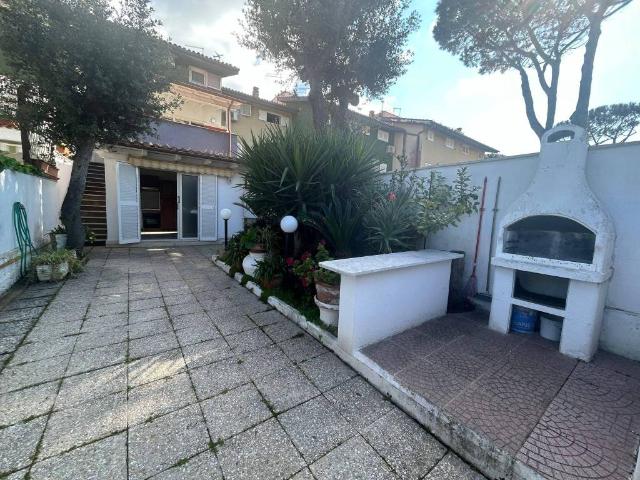 Villa Schiera in vendita a Fregene, Roma Capitale