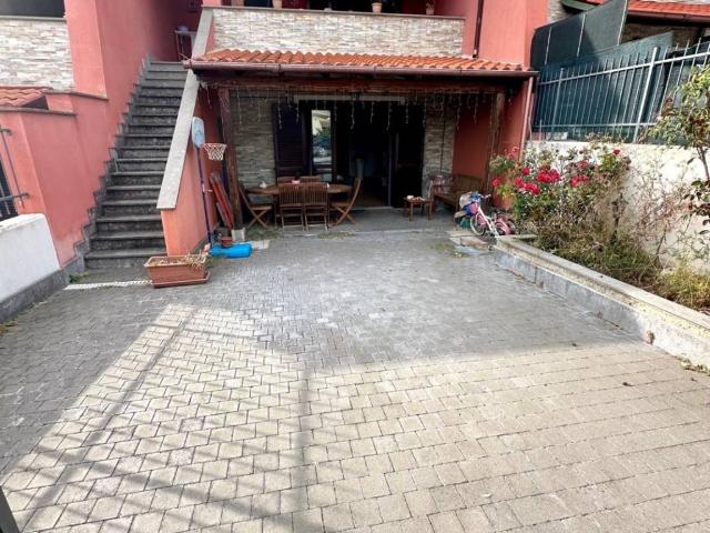 Villa Schiera in vendita a Ara Nova, Fiumicino