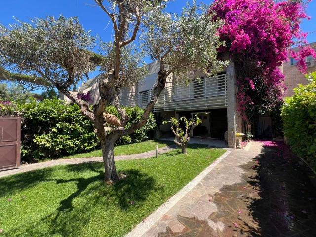 Villa Schiera in vendita a Fregene, Roma Capitale