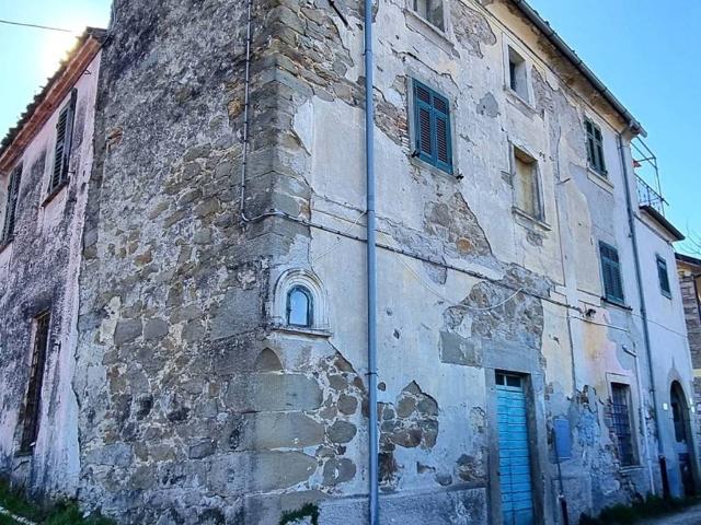 Villa Schiera in vendita a Unione di comuni Montana Lunigiana, Fivizzano